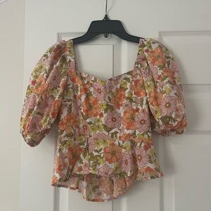 Floral Puff Sleeve Top